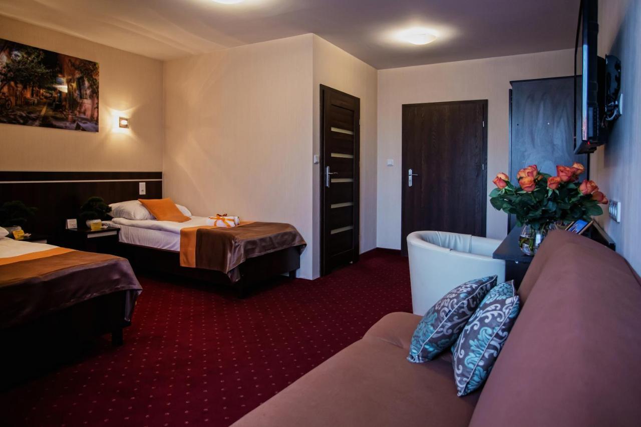 Hotel Lord Stargard Szczeciński Екстериор снимка