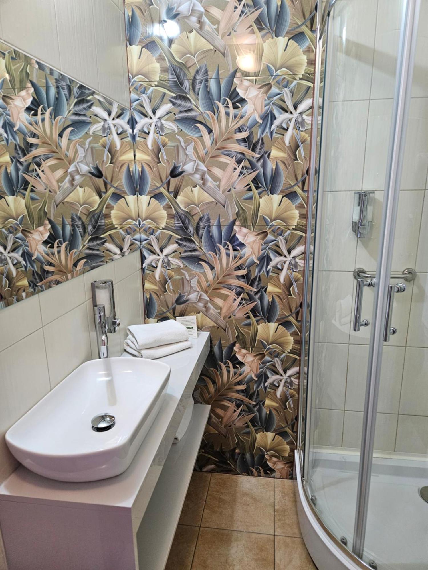 Hotel Lord Stargard Szczeciński Екстериор снимка
